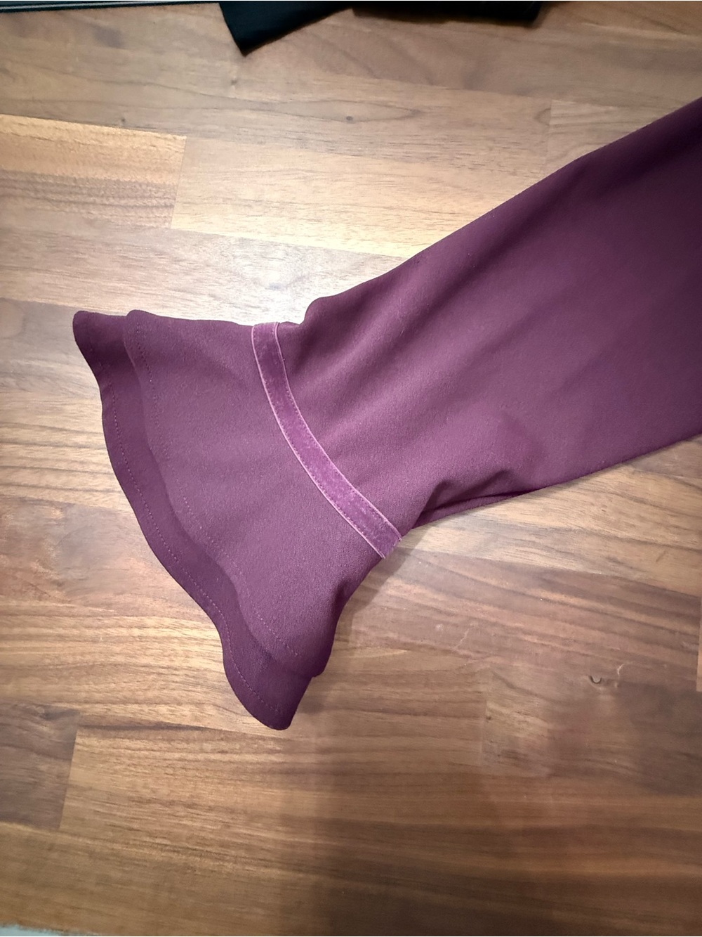 Ann Taylor Burgundy V-Neck Long Sleeve Blouse with Ruffle Cuffs - Picture 3 of 6